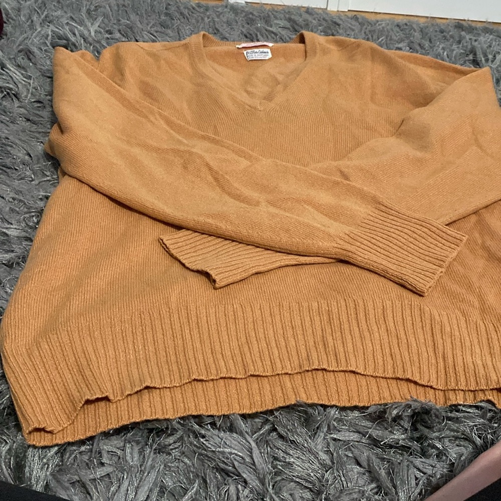 cashmere sweater